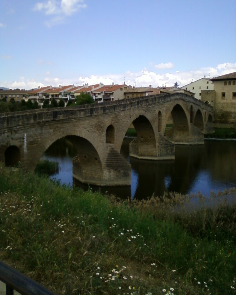 De pelgrimsbrug in Puente La Reina