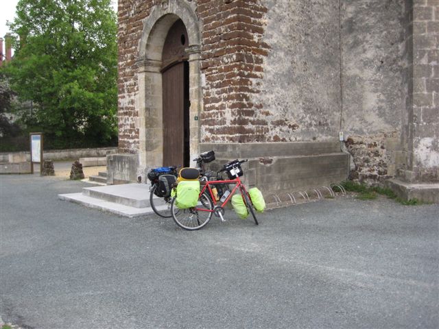 15 mei 2011: De fietsen van de broers van der Male in Labouheyre